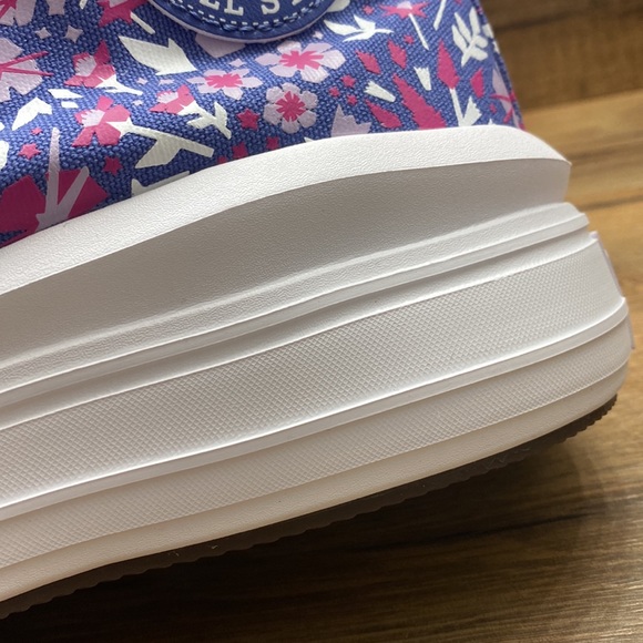 CONVERSE CTAS MOVE HIGH TOP BRAND 🔥 NEW - Picture 8 of 10